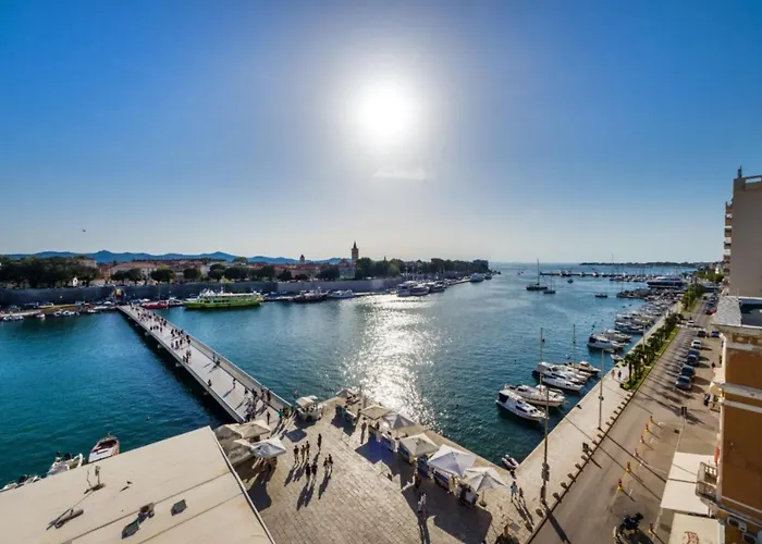 Harbour Lounge Apartman