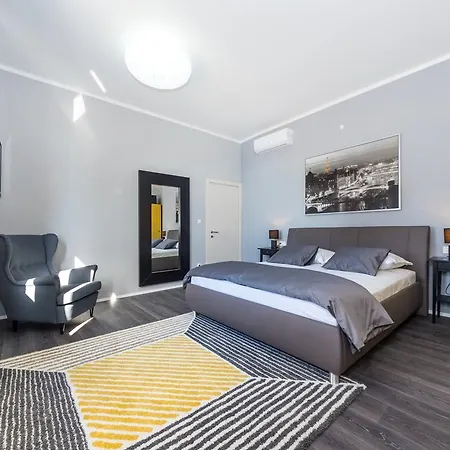 Harbour Lounge * Zadar